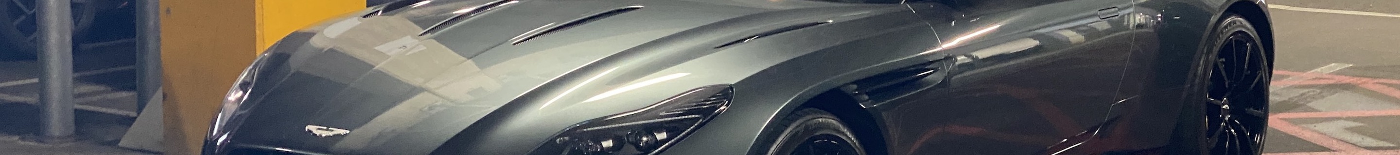 Aston Martin DB11 AMR