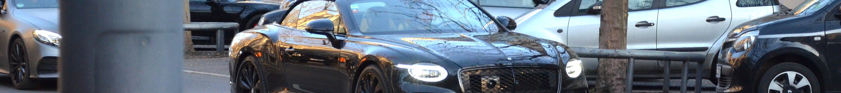 Bentley Continental GTC Black Edition 2025