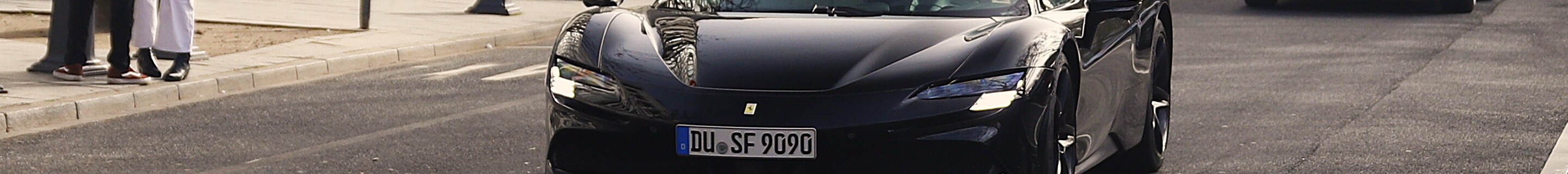 Ferrari SF90 Stradale