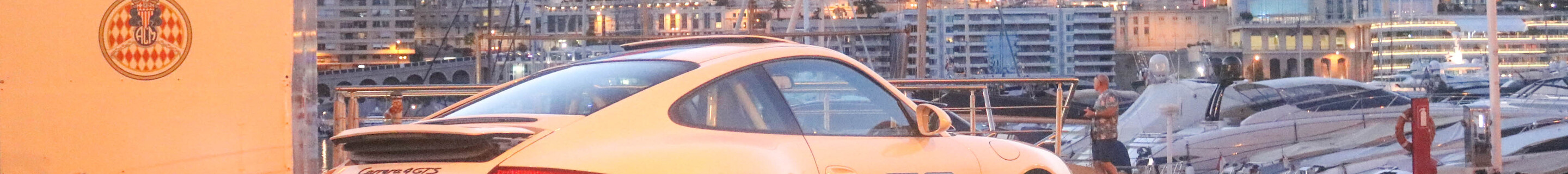 Porsche 997 Carrera 4 GTS