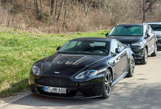 Aston Martin V12 Vantage S