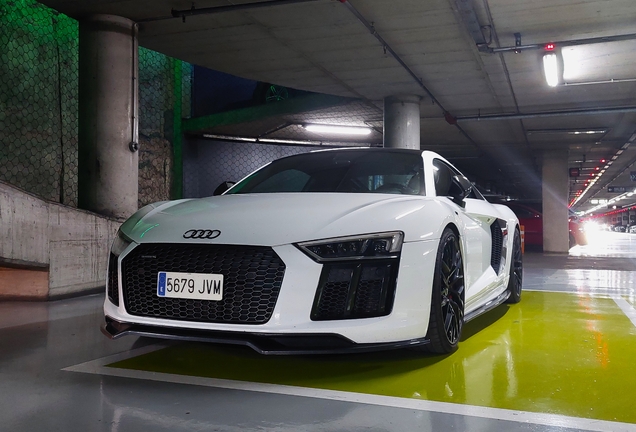 Audi R8 V10 Plus 2015