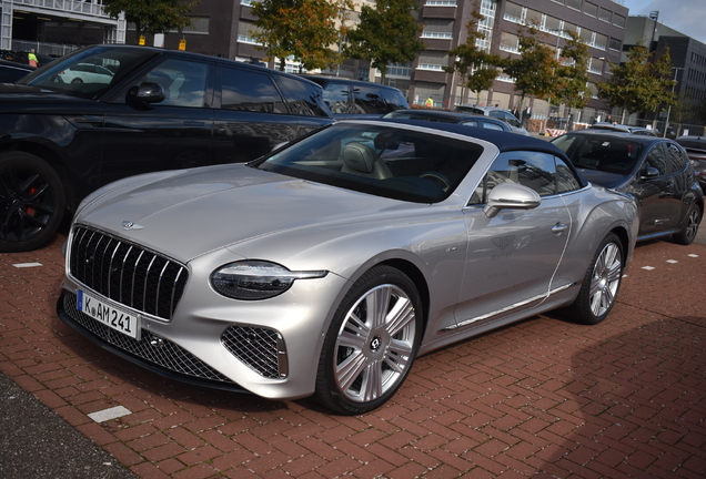 Bentley Continental GTC Azure 2025
