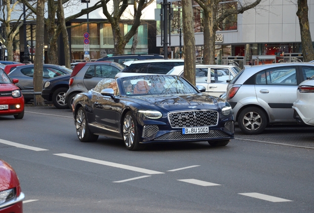 Bentley Continental GTC Mulliner 2025
