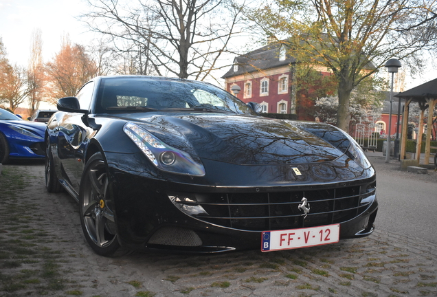 Ferrari FF