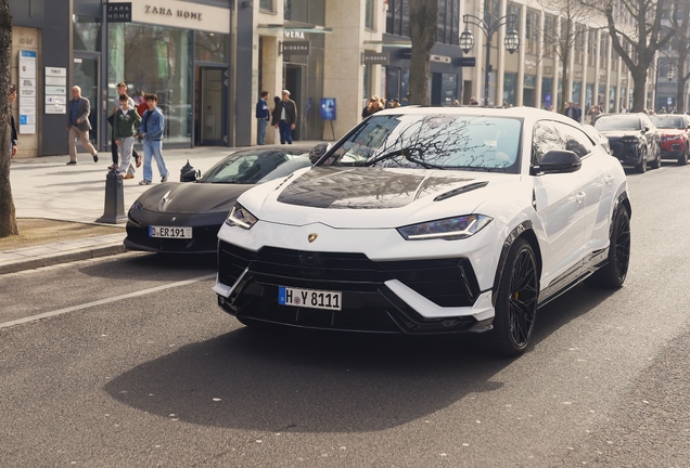 Lamborghini Urus Performante