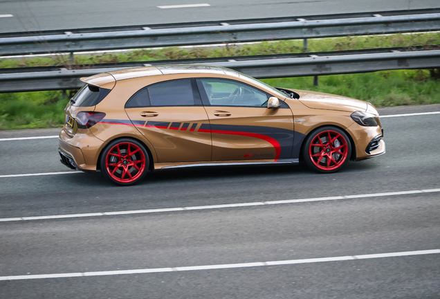 Mercedes-AMG A 45 W176 2015