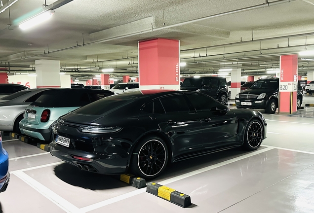 Porsche 971 Panamera GTS MkII