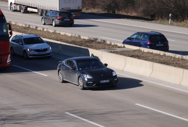 Porsche 971 Panamera Turbo Executive MkI