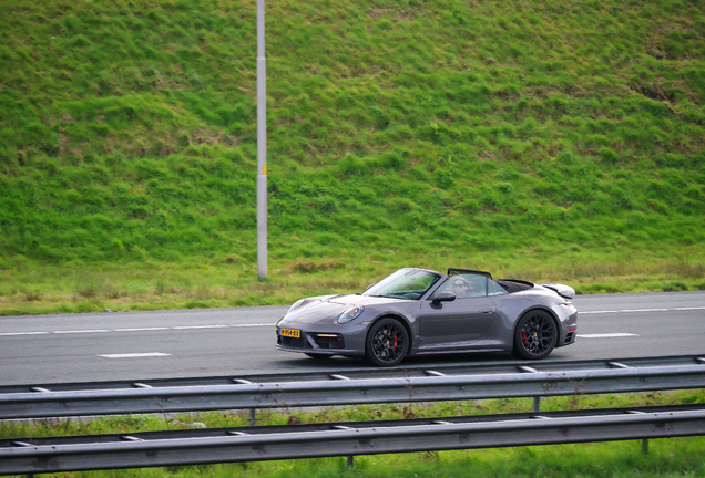 Porsche 992 Carrera 4S Cabriolet MkI