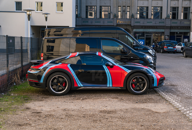 Porsche 992 Dakar