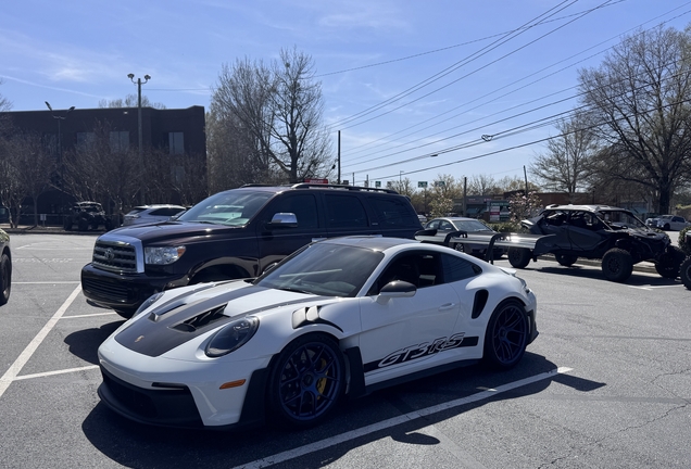 Porsche 992 GT3 RS MkI Weissach Package