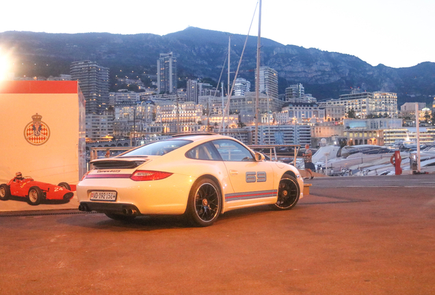 Porsche 997 Carrera 4 GTS