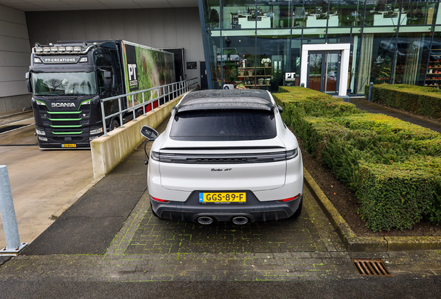 Porsche Cayenne Coupé Turbo E-Hybrid