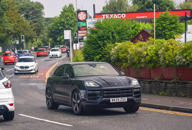 Porsche Cayenne Coupé Turbo E-Hybrid