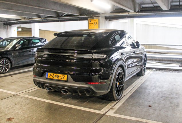 Porsche Cayenne Coupé Turbo E-Hybrid