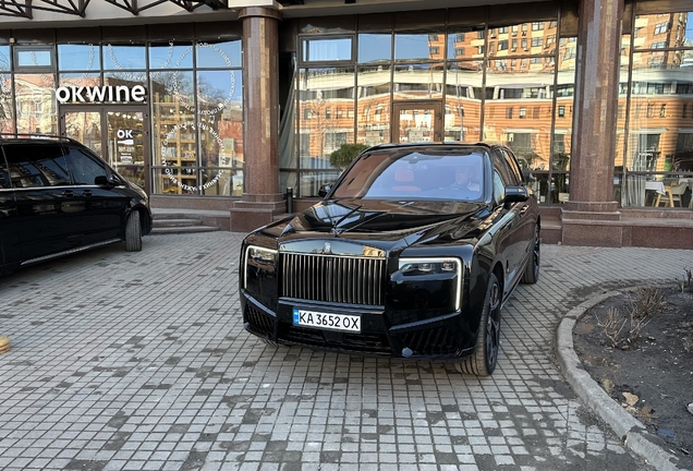 Rolls-Royce Cullinan Series II Black Badge