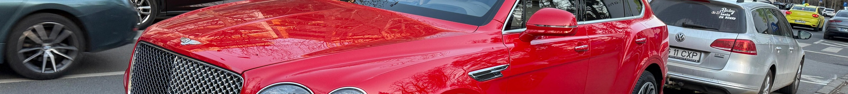 Bentley Bentayga Azure