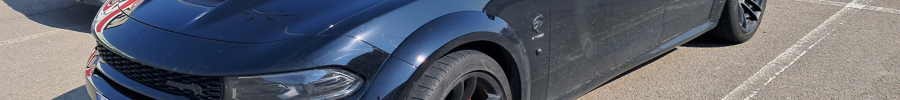 Dodge Charger SRT Hellcat Widebody