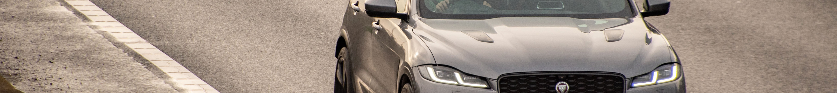 Jaguar F-PACE SVR 2021