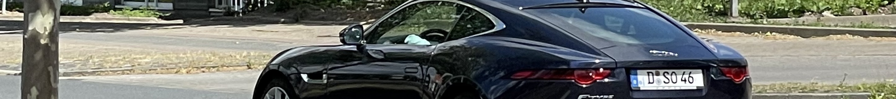 Jaguar F-TYPE S Coupé