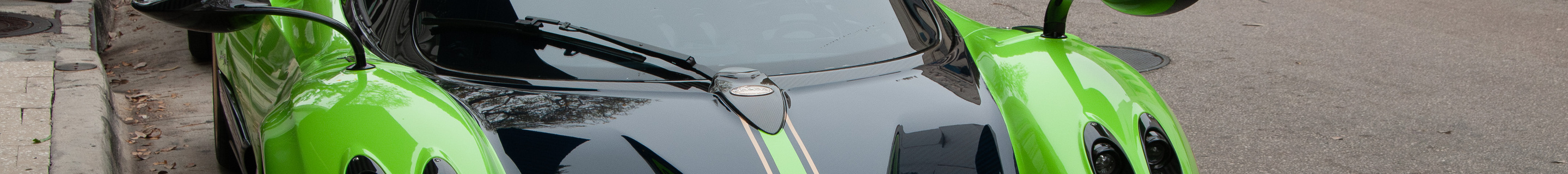 Pagani Huayra Roadster