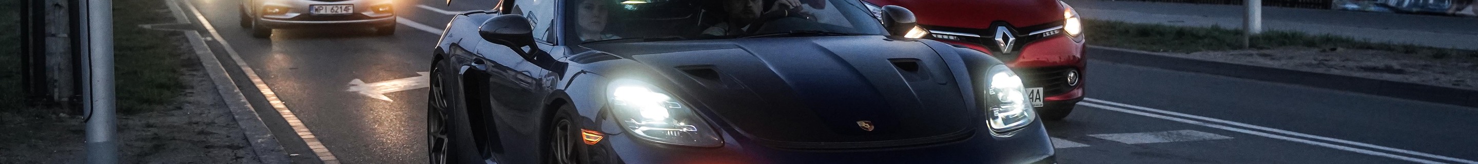 Porsche 718 Cayman GT4 RS Weissach Package