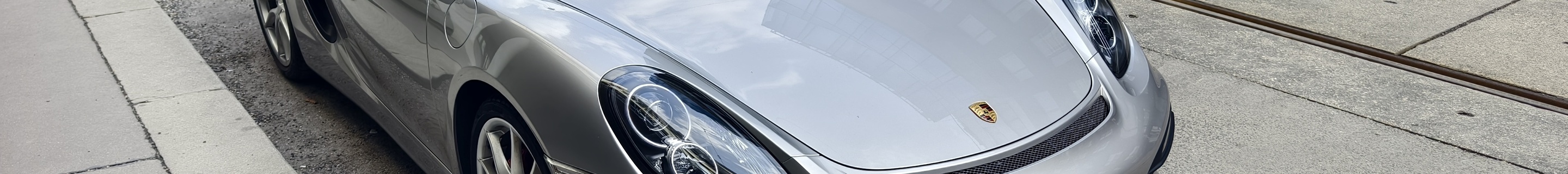 Porsche 981 Cayman S