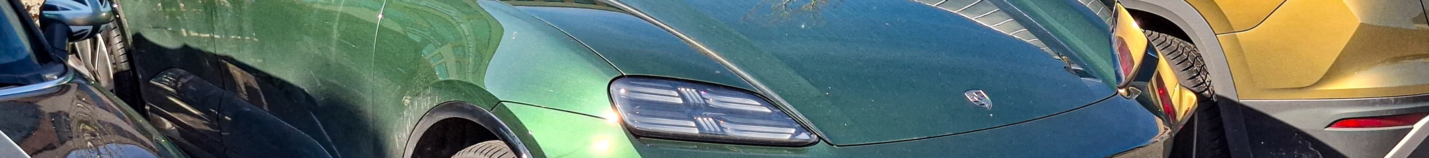 Porsche Macan EV Turbo