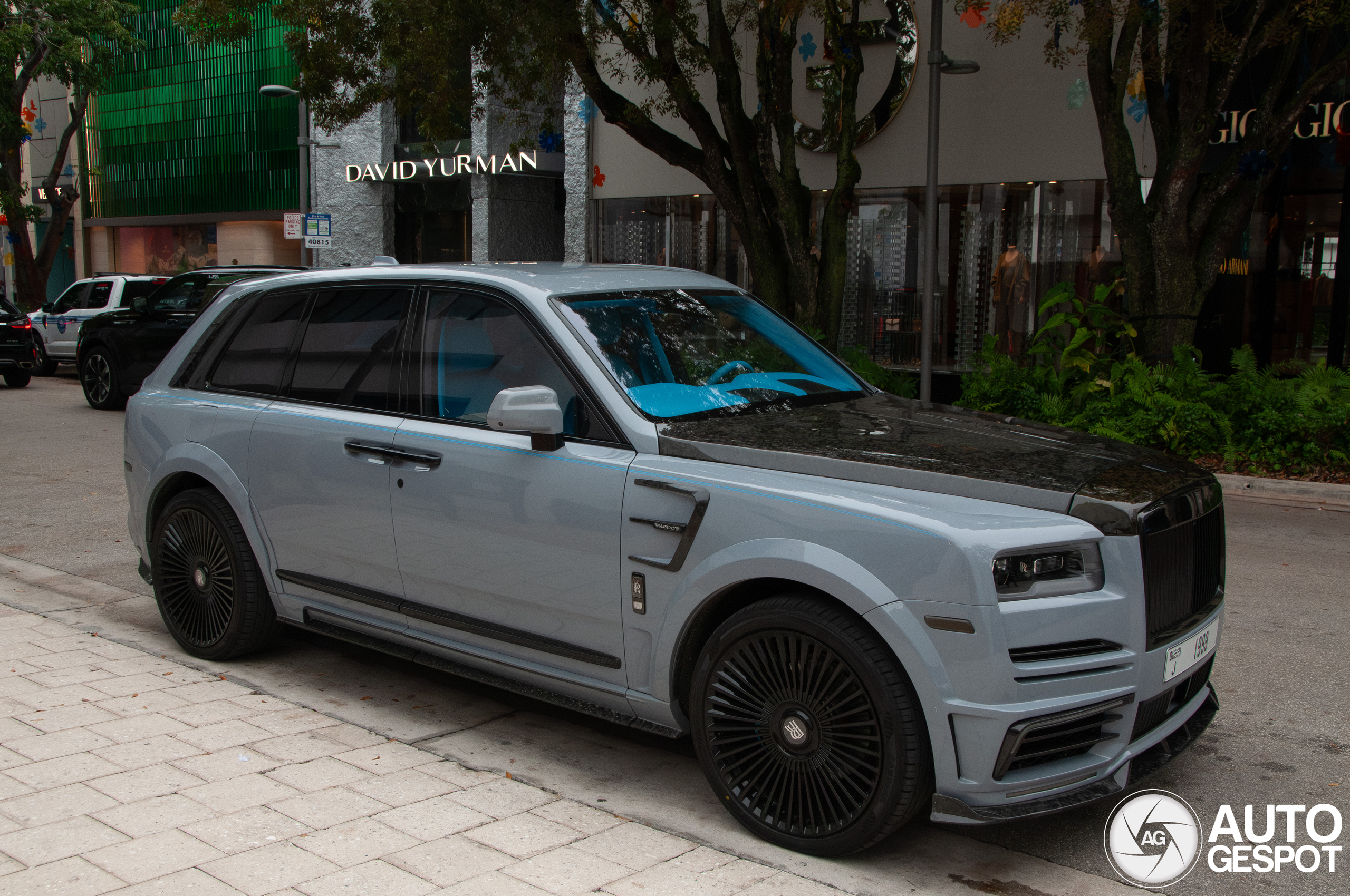 Gaat het Onuha-circus nu naar de VS?