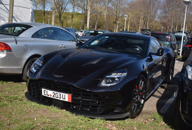 Aston Martin Vanquish 2025