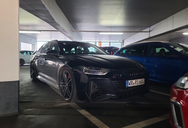Audi RS6 Avant C8