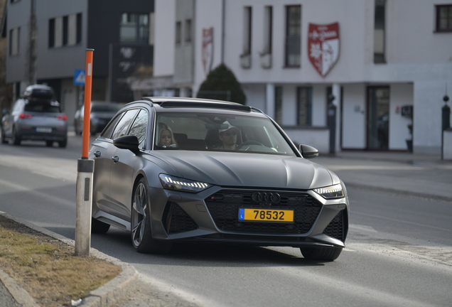 Audi RS6 Avant C8