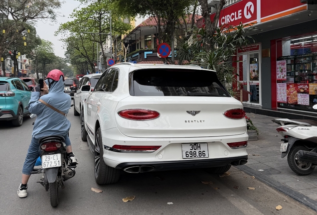 Bentley Bentayga V8 2021