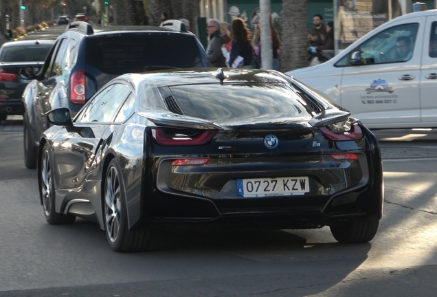 BMW i8