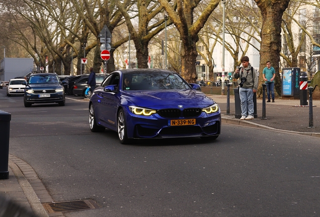 BMW M4 F82 CS