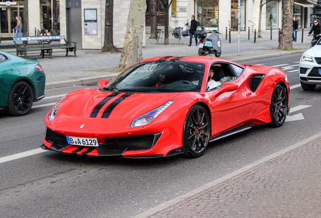 Ferrari 488 Pista