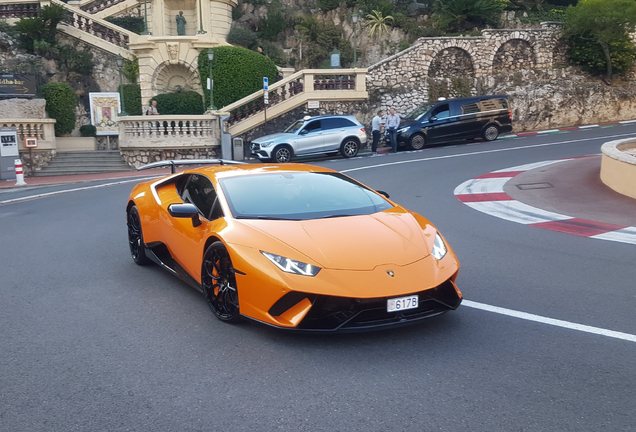 Lamborghini Huracán LP640-4 Performante