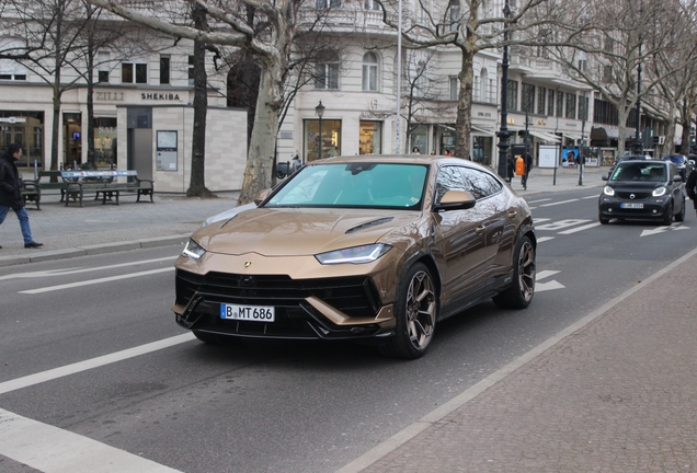 Lamborghini Urus Performante