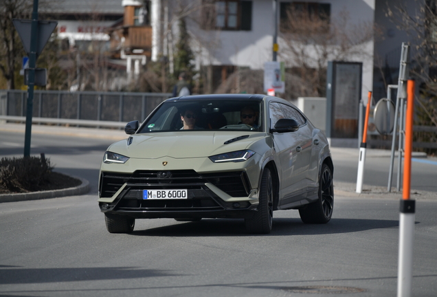 Lamborghini Urus S