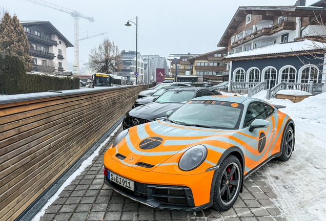 Porsche 992 Dakar