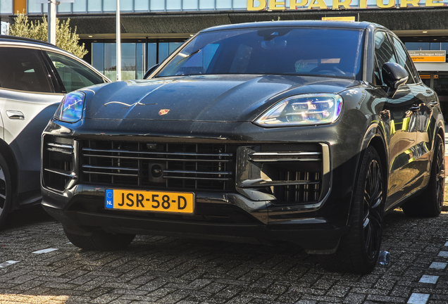 Porsche 9YA Cayenne Turbo E-Hybrid