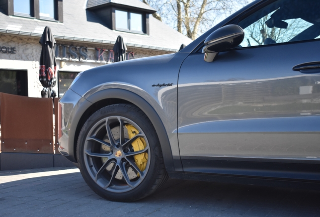 Porsche Cayenne Coupé Turbo E-Hybrid