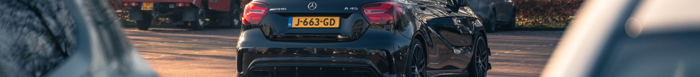 Mercedes-AMG A 45 W176 2015