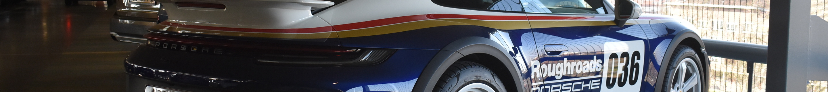 Porsche 992 Dakar