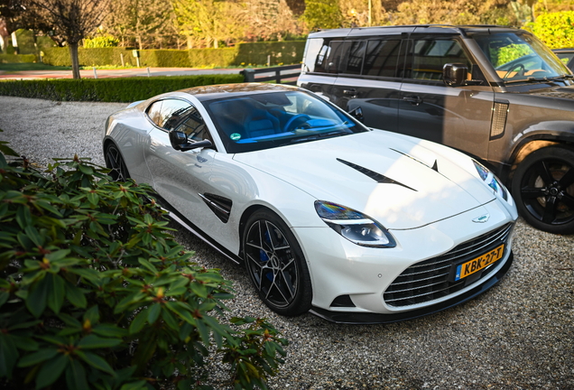 Aston Martin Vanquish 2025