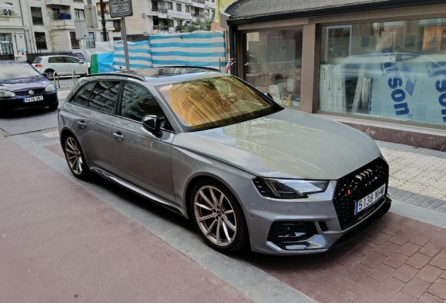 Audi RS4 Avant B9