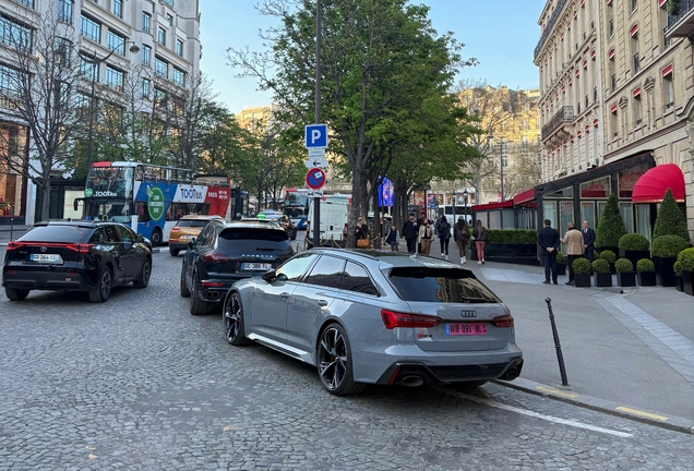 Audi RS6 Avant C8