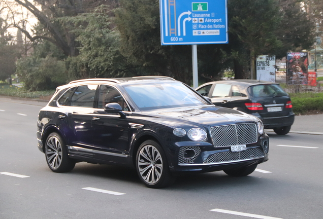 Bentley Bentayga Hybrid 2021 First Edition