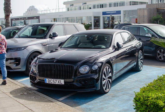 Bentley Flying Spur Hybrid Azure